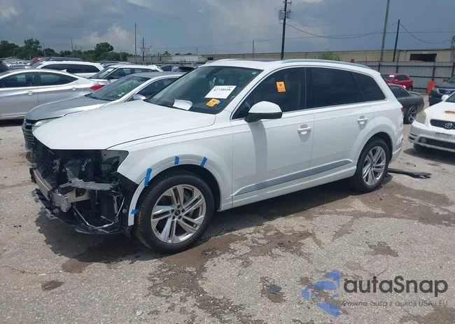 WA1LAAF70KD043683: 42718618