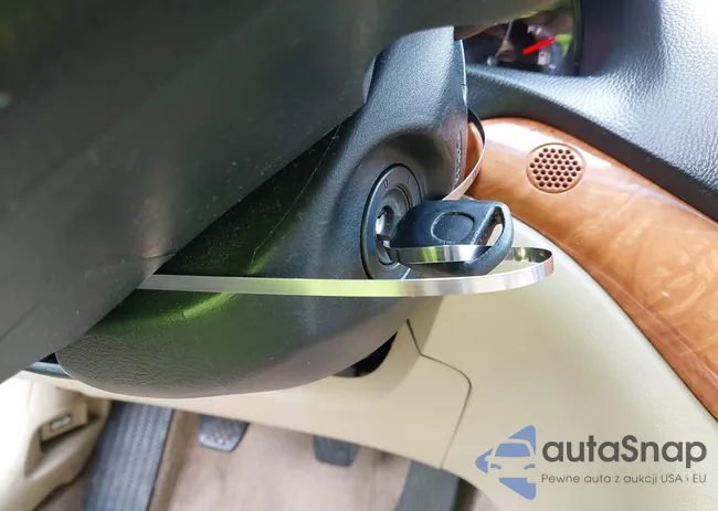 JH4CL95805C017652: 42718639