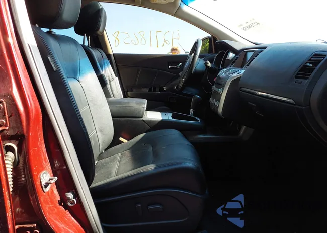 JN8AZ1MU5BW060115: 42718658