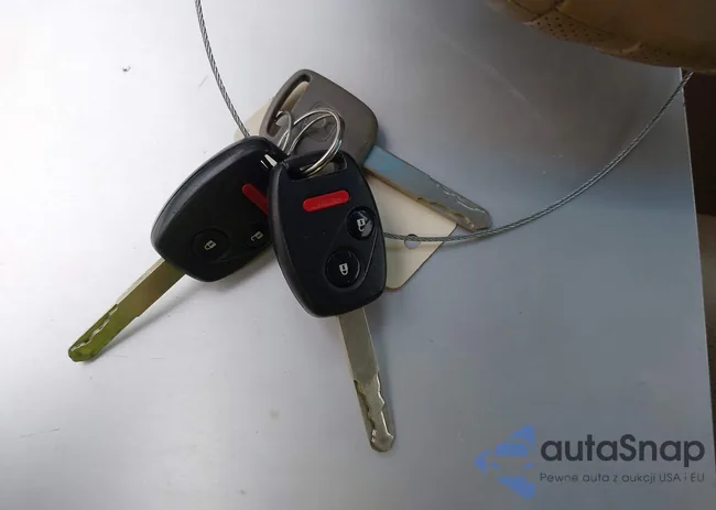 5FNYF28537B033017: 42718676