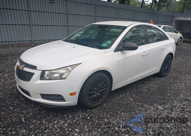 1G1PA5SG3E7174641: 42718698