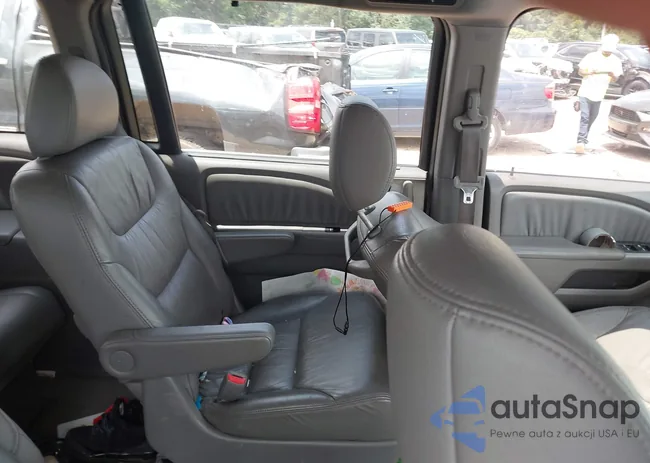 5FNRL38648B076892: 42717829