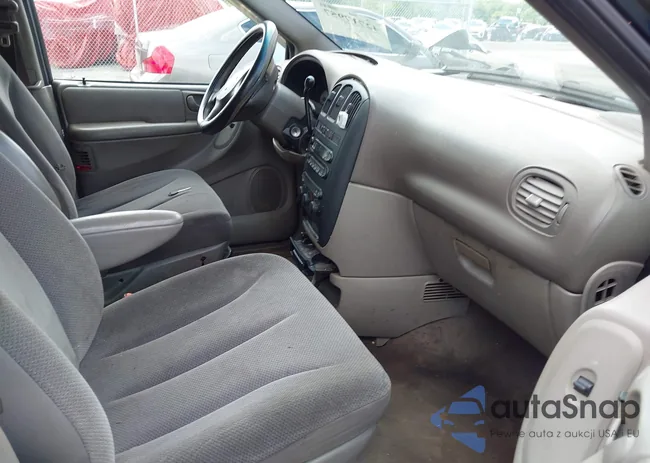 1C8GJ253X1B276426: 42717957