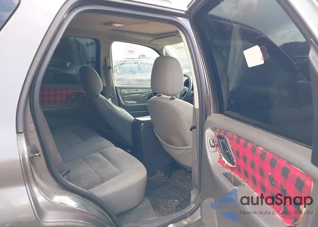 1FMCU93106KA37648: 42719362