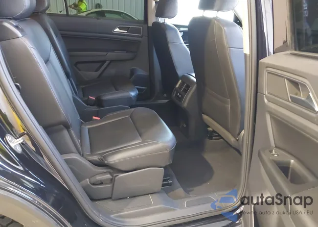 1V2RR2CA9JC562197: 42719415