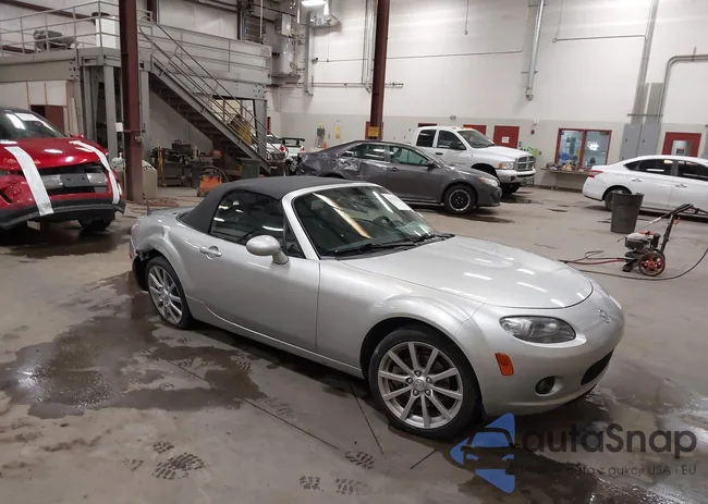 JM1NC25F570131344: 42719421