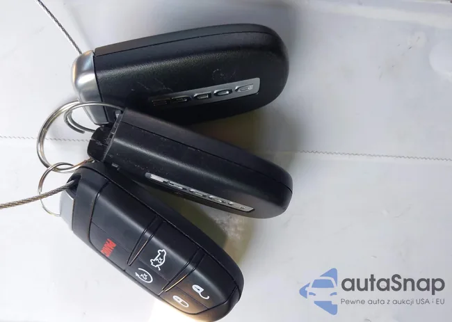 2C3CDZFJ7MH560173: 42719497