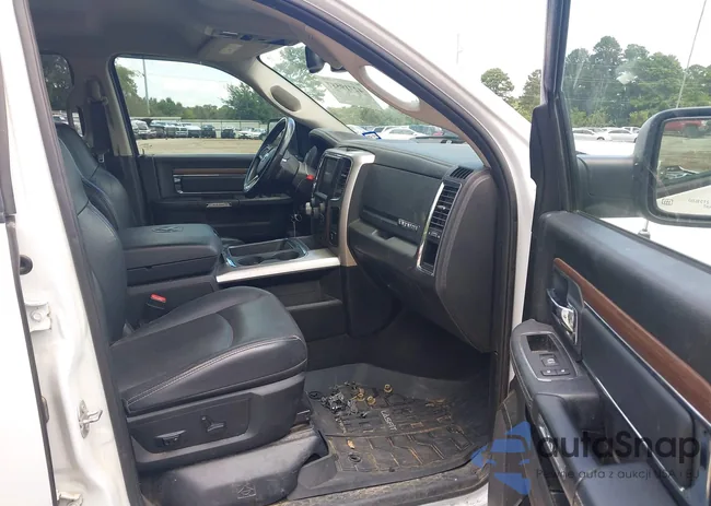 1C6RR7NT2HS799926: 42719587