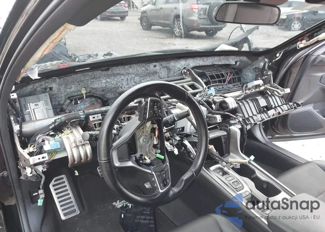 1HGCV2F38NA022648: 42719589