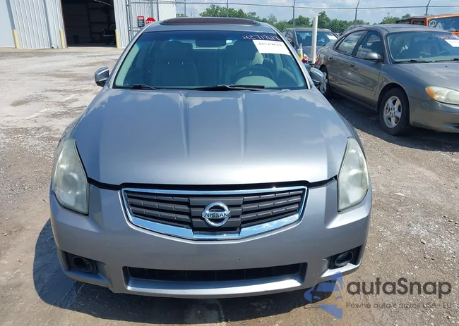 1N4BA41E18C811488: 42719618