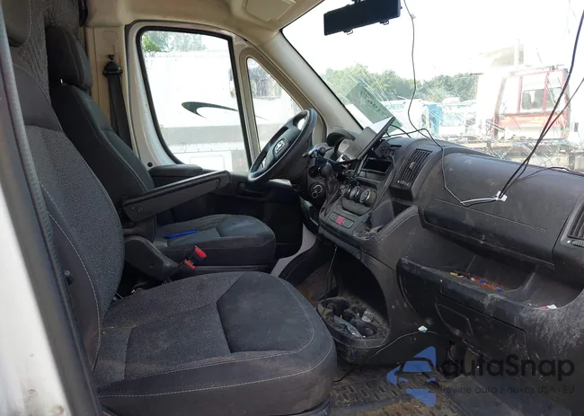 3C6TRVAG9GE104846: 42719677