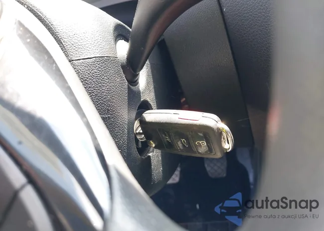 3VW167AJ4HM345587: 42719739