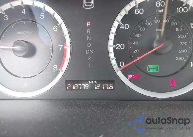 1HGCP2F46BA067652: 42719745