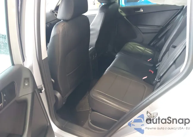 WVGAV7AX9AW528186: 42718803