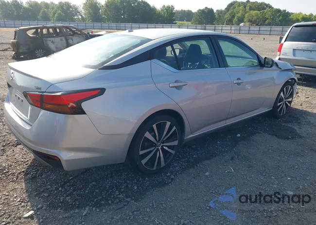 1N4BL4CV9MN364947: 42719102