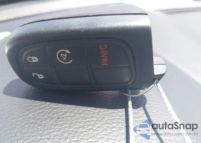 1C6RR6NT2HS818002: 42720321