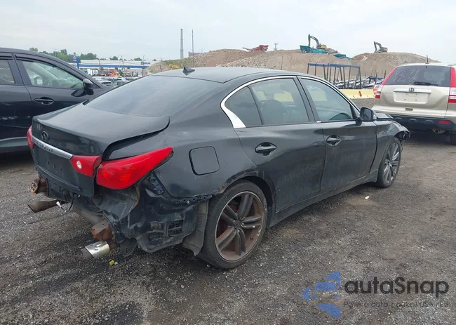 JN1BV7ARXEM702586: 42720327