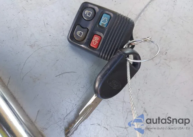 1FMEU73E48UA81580: 42720332