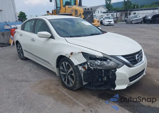 1N4AL3APXGC290965: 42720367