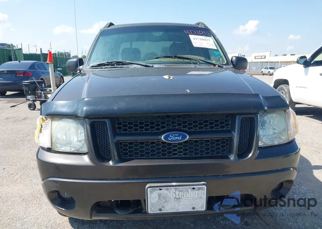 1FMDU77K15UB45307: 42720437