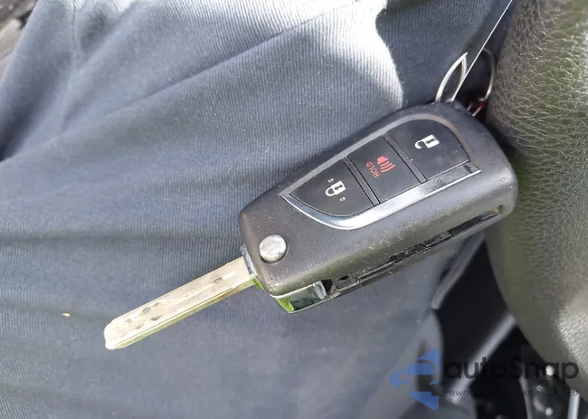 JTNKHMBX2L1075635: 42720614