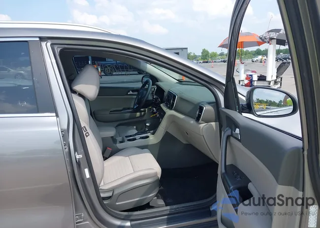 KNDPMCAC3H7183328: 42720640