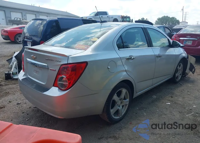 1G1JE5SB7G4138616: 42720675