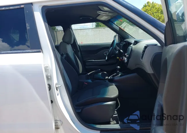 KNDJN2A2XK7912419: 42719984