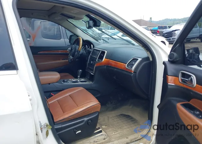 1C4RJFCT9CC192146: 42721312