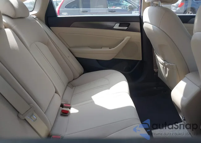 5NPE34AF8HH499023: 42721372