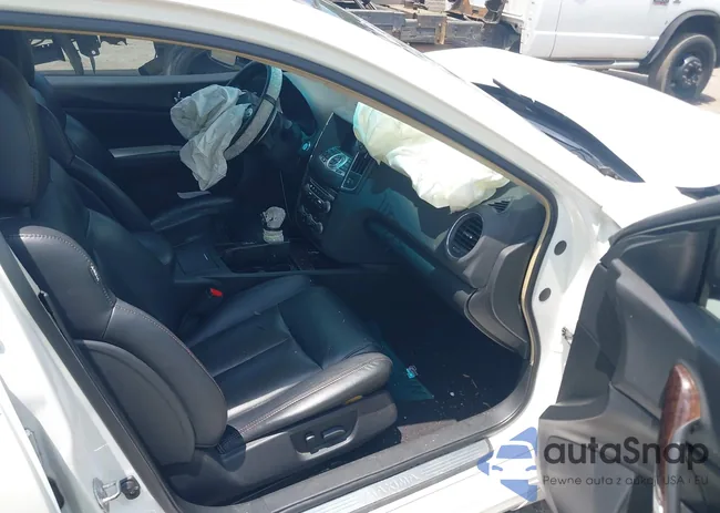 1N4AA5AP4BC833205: 42721380