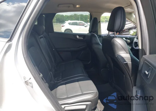 1FMCU9J98LUA90204: 42721420