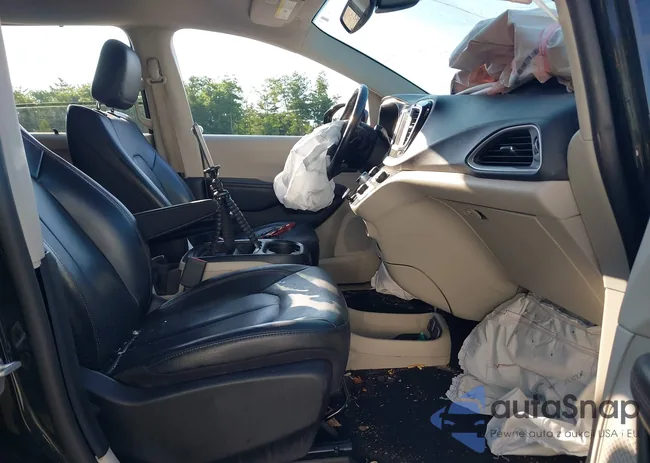 2C4RC1BG3KR665370: 42721425