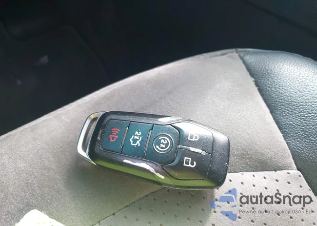 1FM5K7D88HGA74774: 42721543