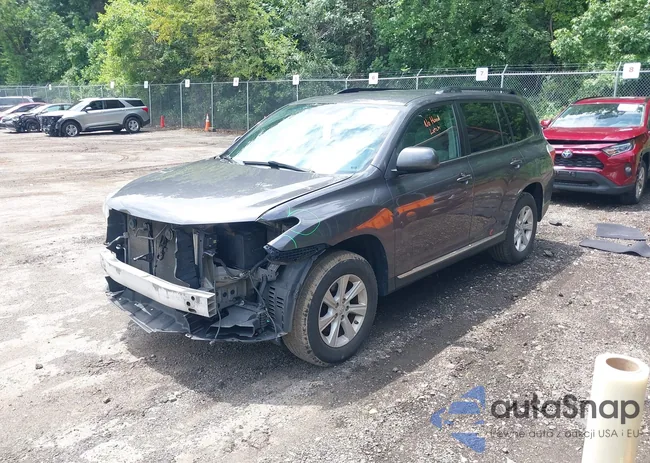 5TDBK3EH4CS171547: 42721680