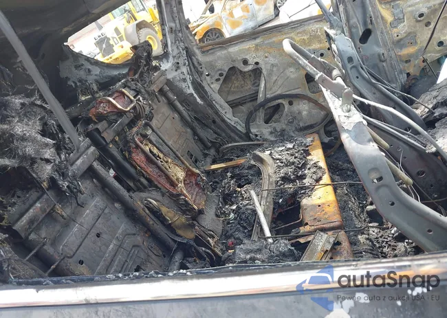 1FMCU9HX8DUB07041: 42721688