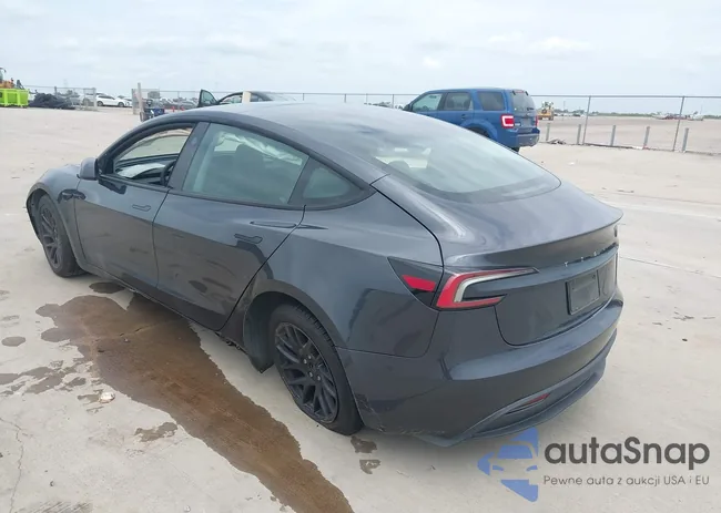 5YJ3E1EA5RF757111: 42721753