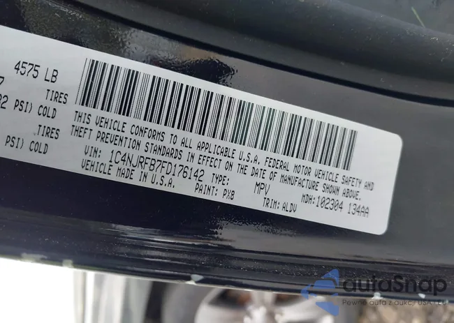 1C4NJRFB7FD176142: 42720889