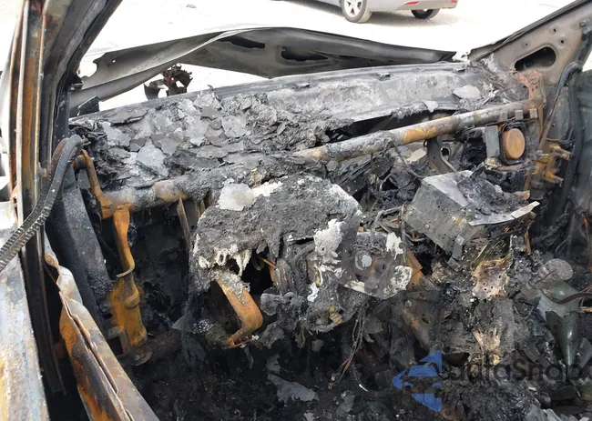 JM1CW2BL7C0116542: 42721087