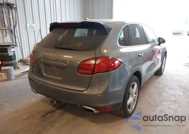 WP1AF2A21ELA35875: 42721116