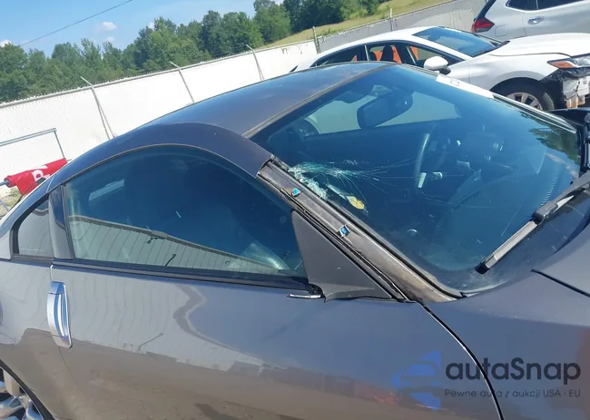 JN1BZ34E48M752524: 42722267