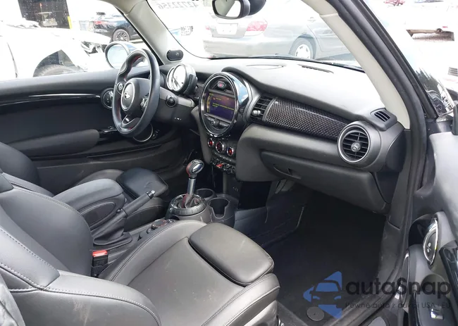 WMWXP7C52F2A34691: 42722356