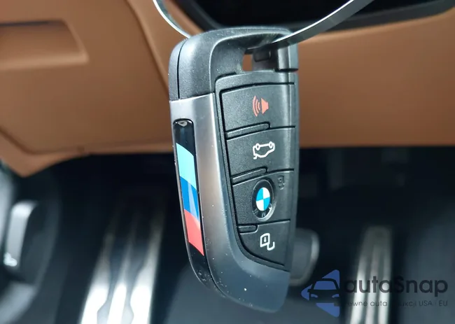 WBA63AV02NFM79412: 42722398