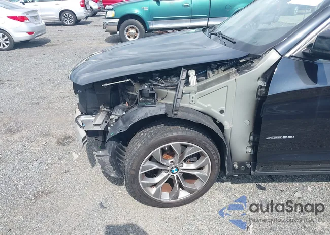 5UXWX9C52G0D93853: 42722473