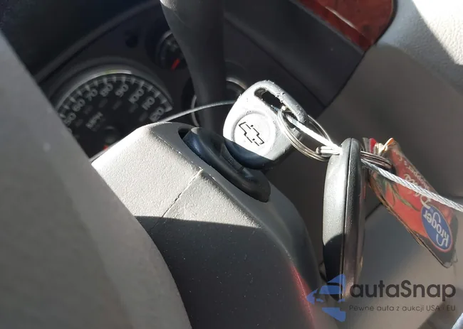 3GNVKGE07AG117063: 42722742