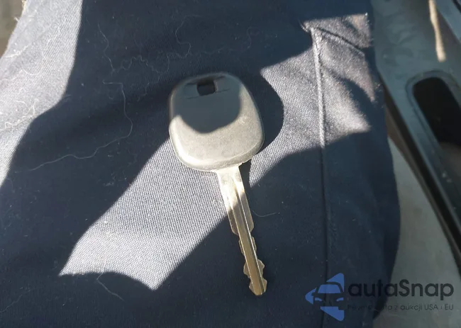 4T1BE32K83U228380: 42721895