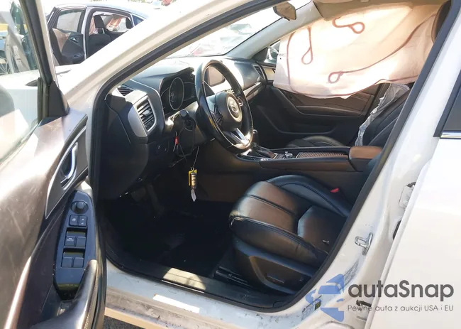 3MZBN1V35JM259744: 42721941