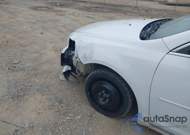 1G1ZD5EU9CF127487: 42721943