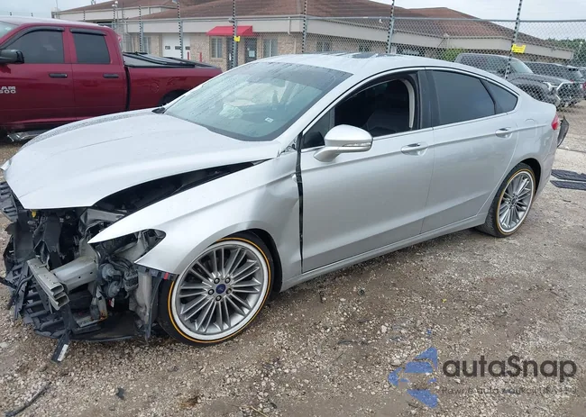 3FA6P0HD7FR213040: 42722044