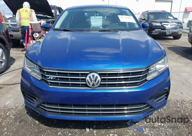 1VWDT7A37HC061167: 42723196